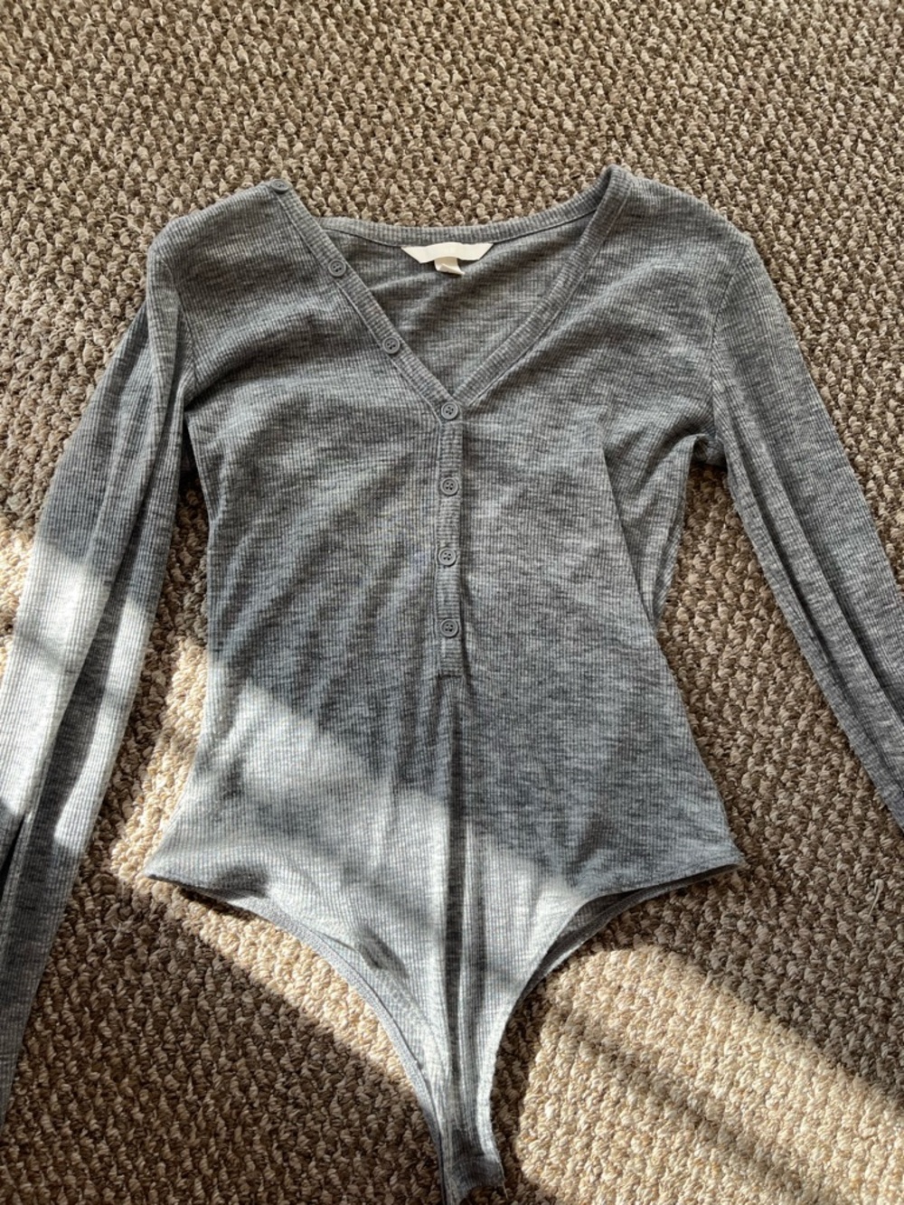 H&M Gray Ribbed Long-Sleeve V-Neck Bodysuit